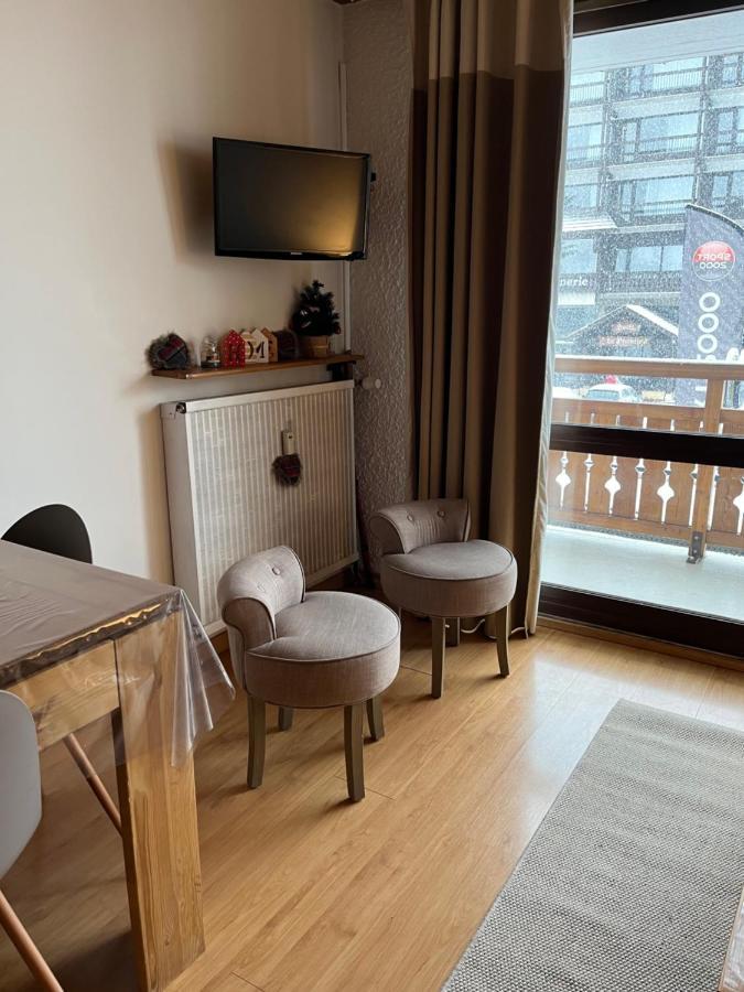 شقة لو دوز آلب  في Grand Studio De 36M2 Avec Alcove, Situe Au Centre. المظهر الخارجي الصورة